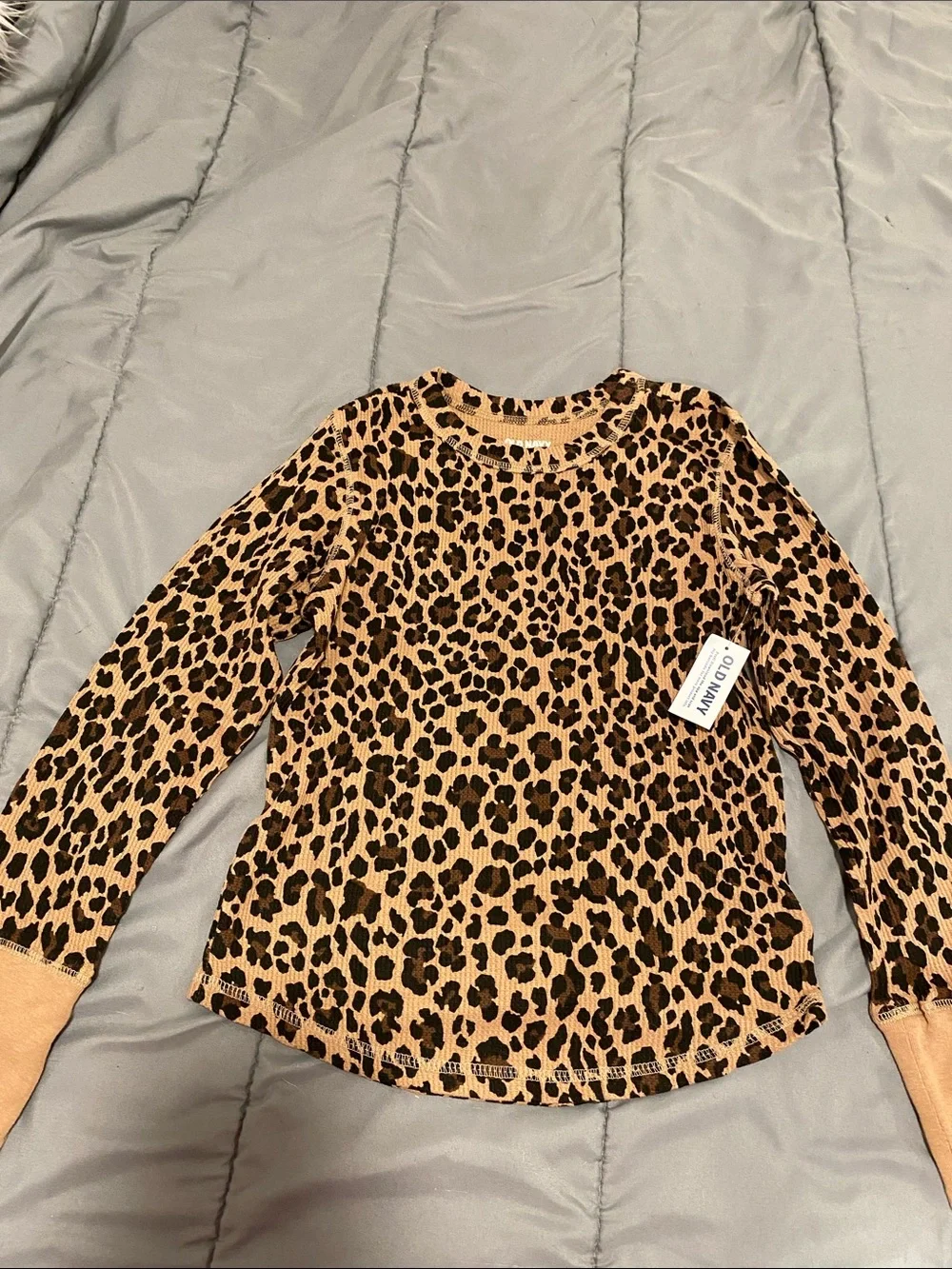 Old Navy Leopard Crewneck Long Sleeve Top in Tan and Black